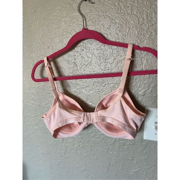 Victoria's Secret Pink Bra - Picture 6 of 14